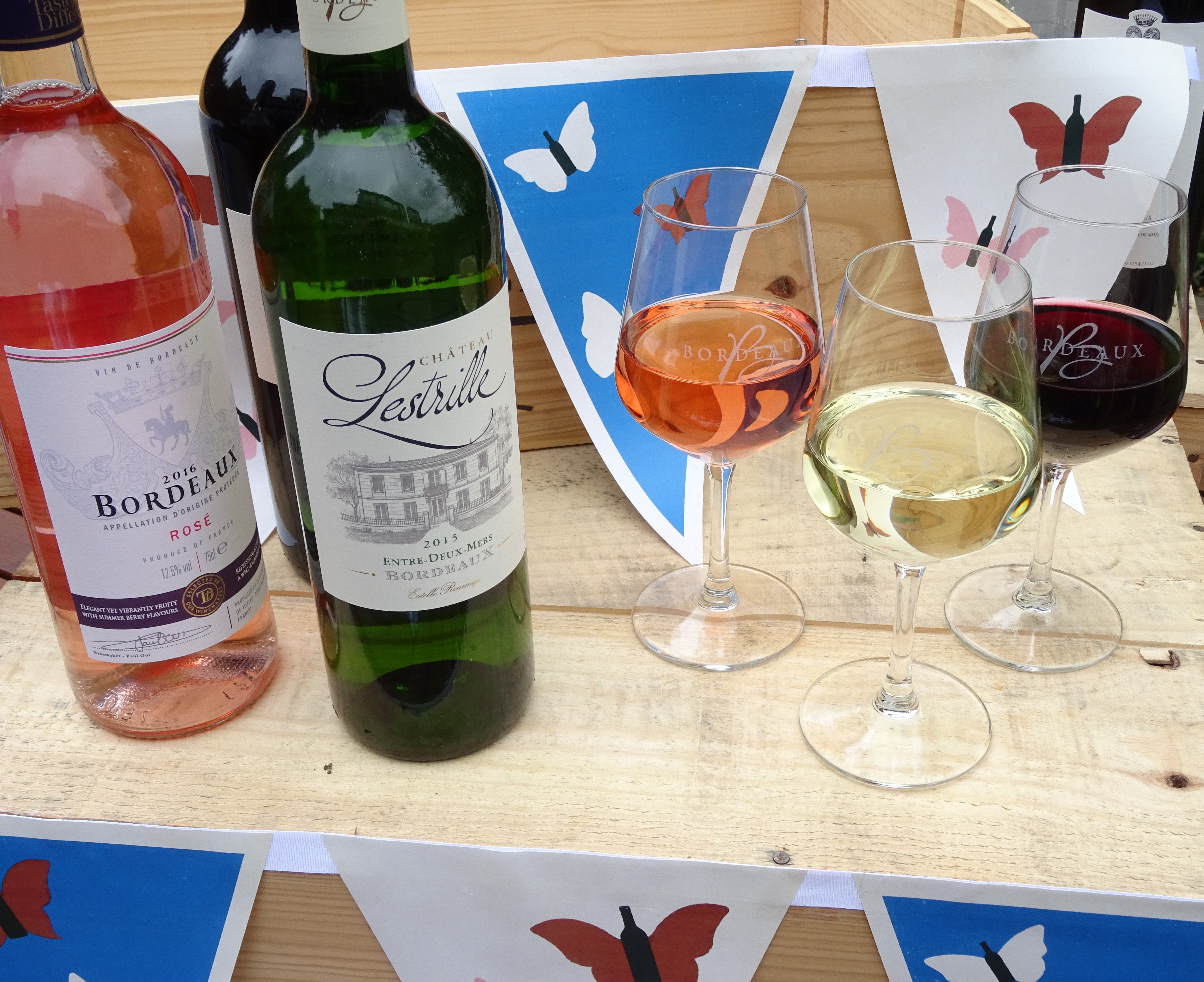 Flutter to the Bordeaux Butterfly Bar this summer!